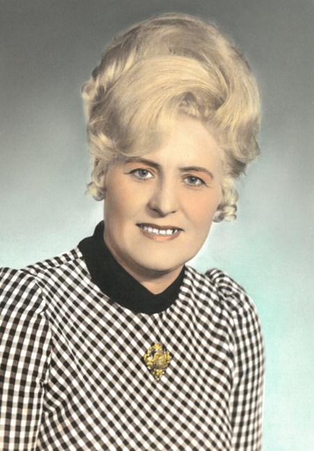 Obituary of Gizella Abraham Szabo