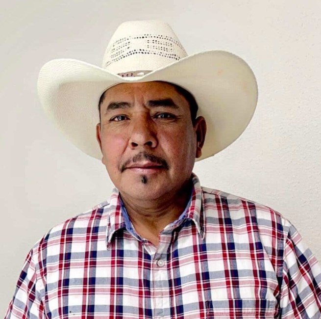 Obituary of Carlos Hugo Mendoza