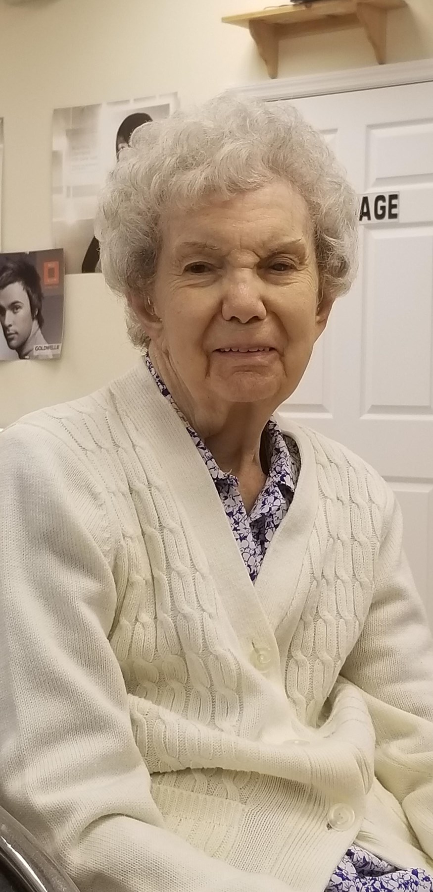 Avis de décès de Gloria V Yates