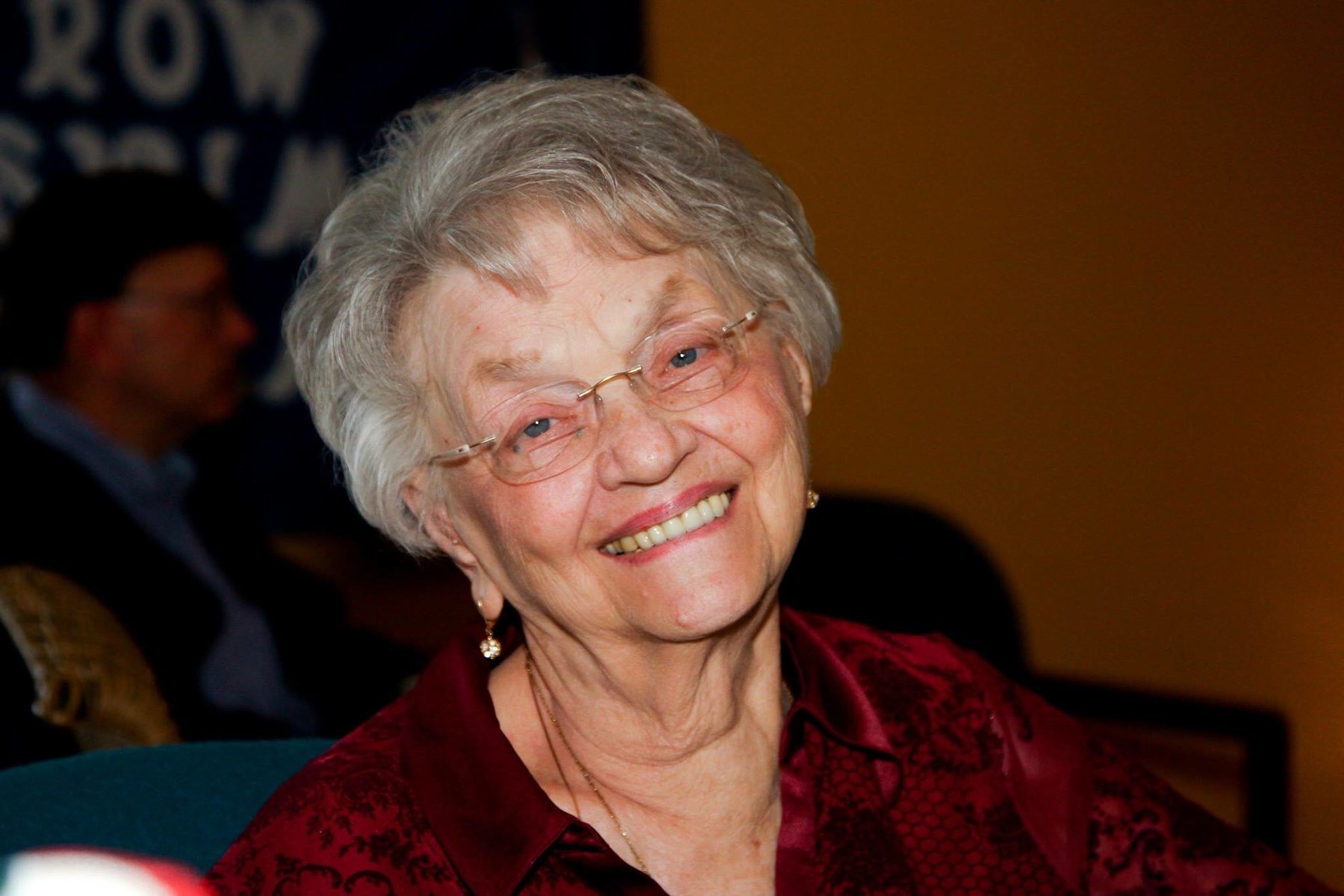 Obituary of Elsie Ann Santarossa