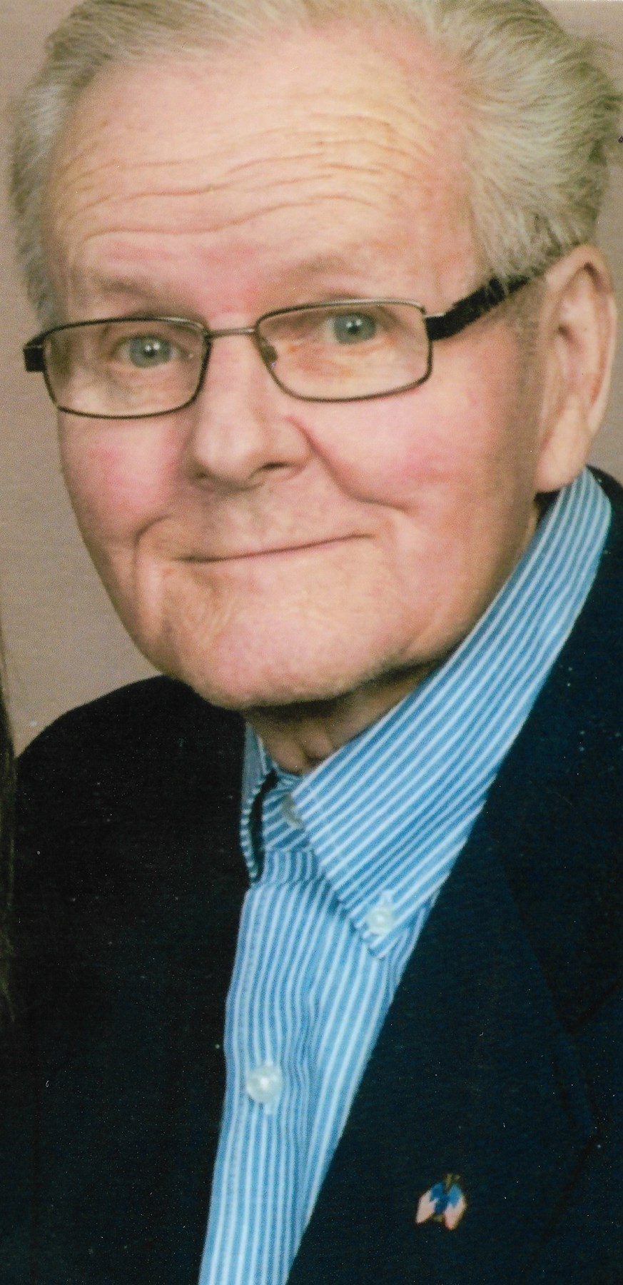 Obituary of Charles Crombez