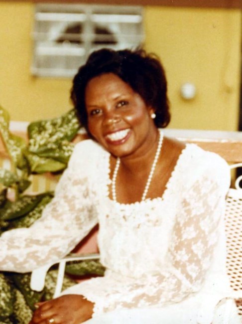 Obituary of Phyllis May Gumbs