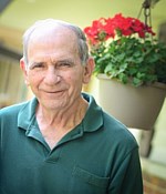 Howard Eaton