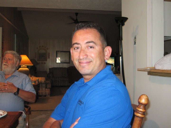 Avis de décès de Carlos Ernesto Romero