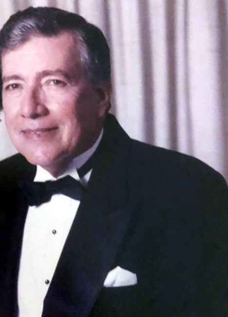 Obituary of Roberto Enrique Santiago Sotomayor