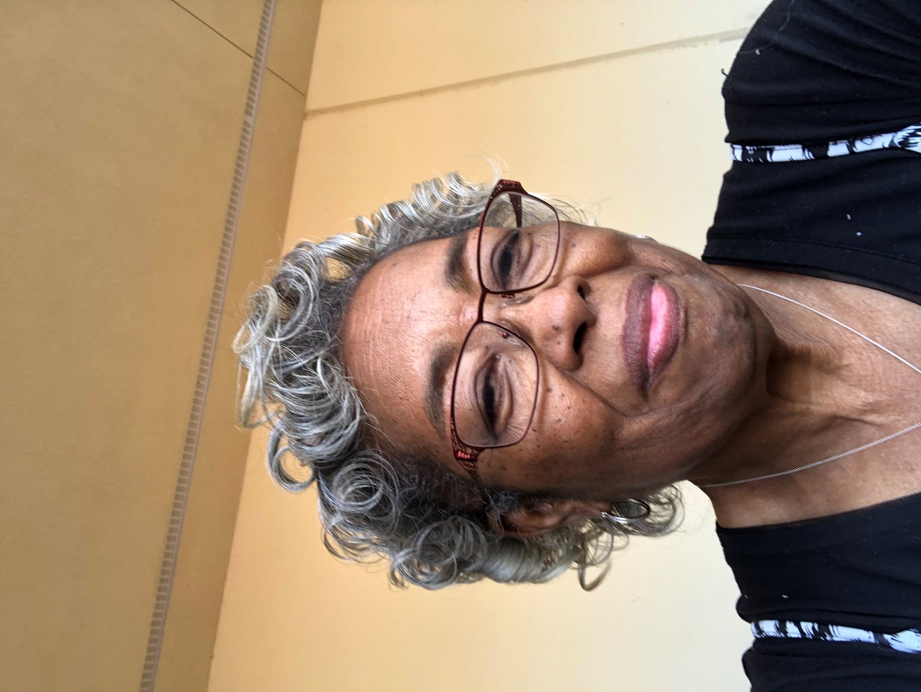 Obituary of Lola B. Hayes