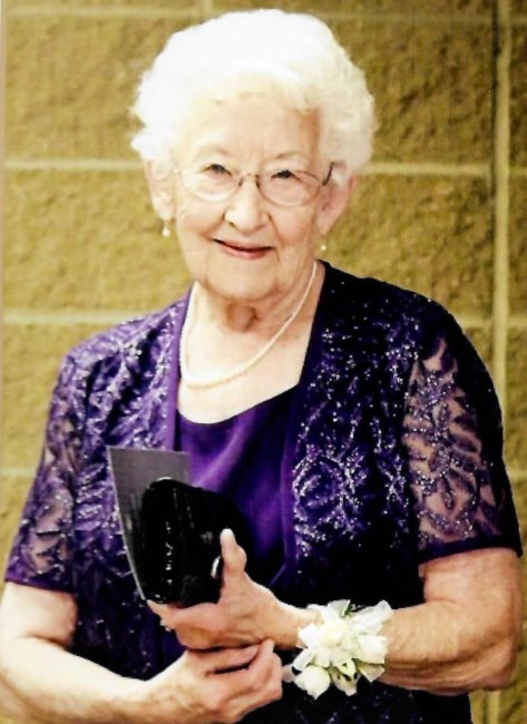 Obituary of Theresa Anna Lorenz