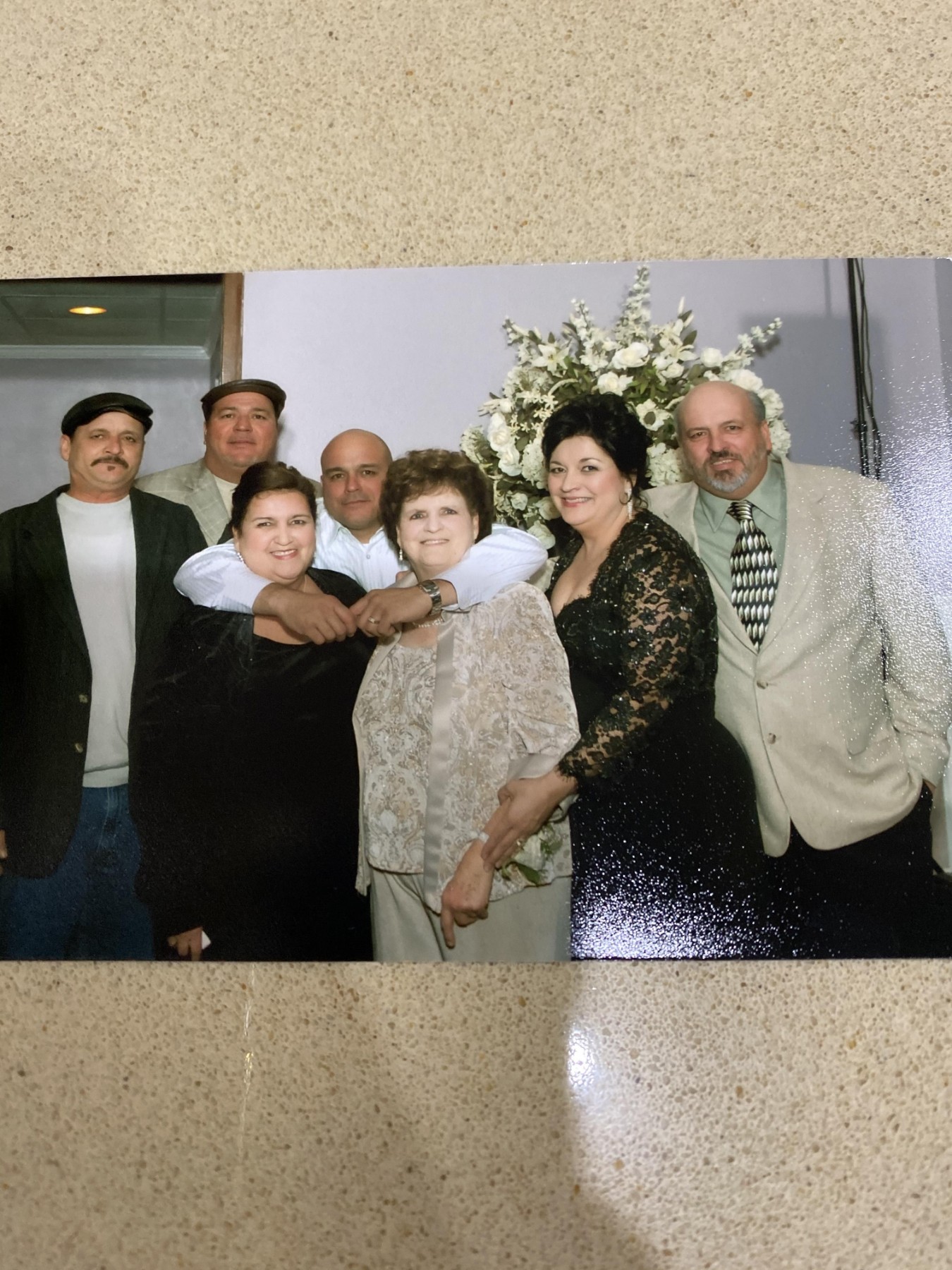 Obituario de Gloria Theresa Alombro
