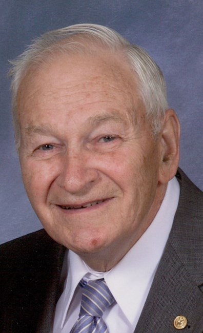 Obituary of Richard Bernard Hufnagel