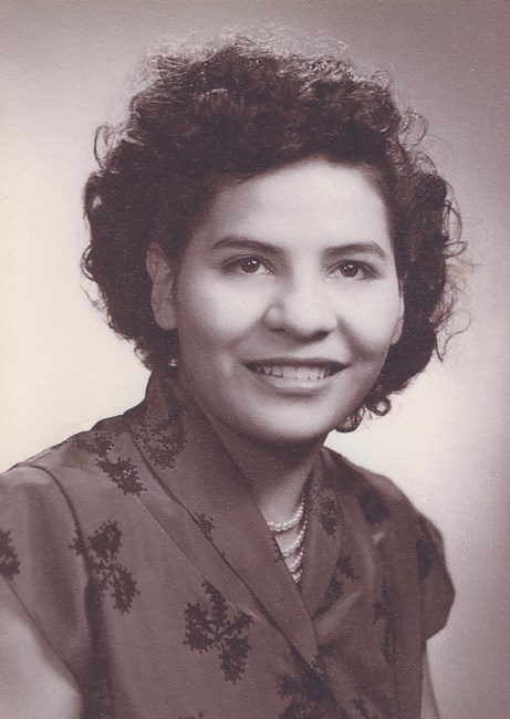 Obituary of Carolina G. Flores