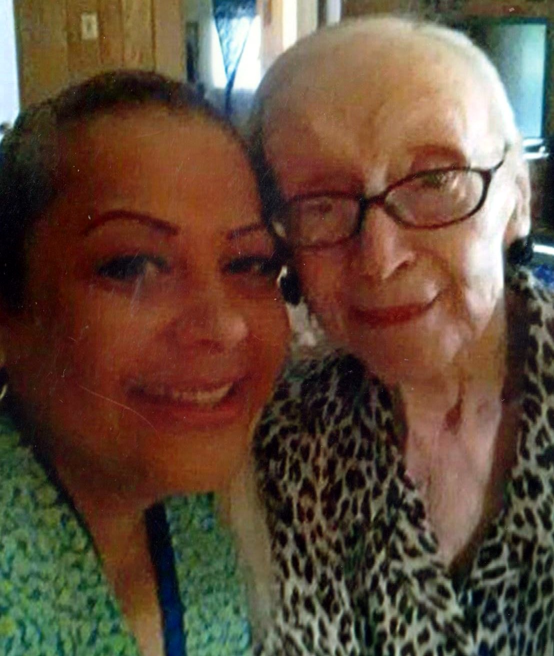 Sheila Spearman's Instagram, Twitter & Facebook on IDCrawl