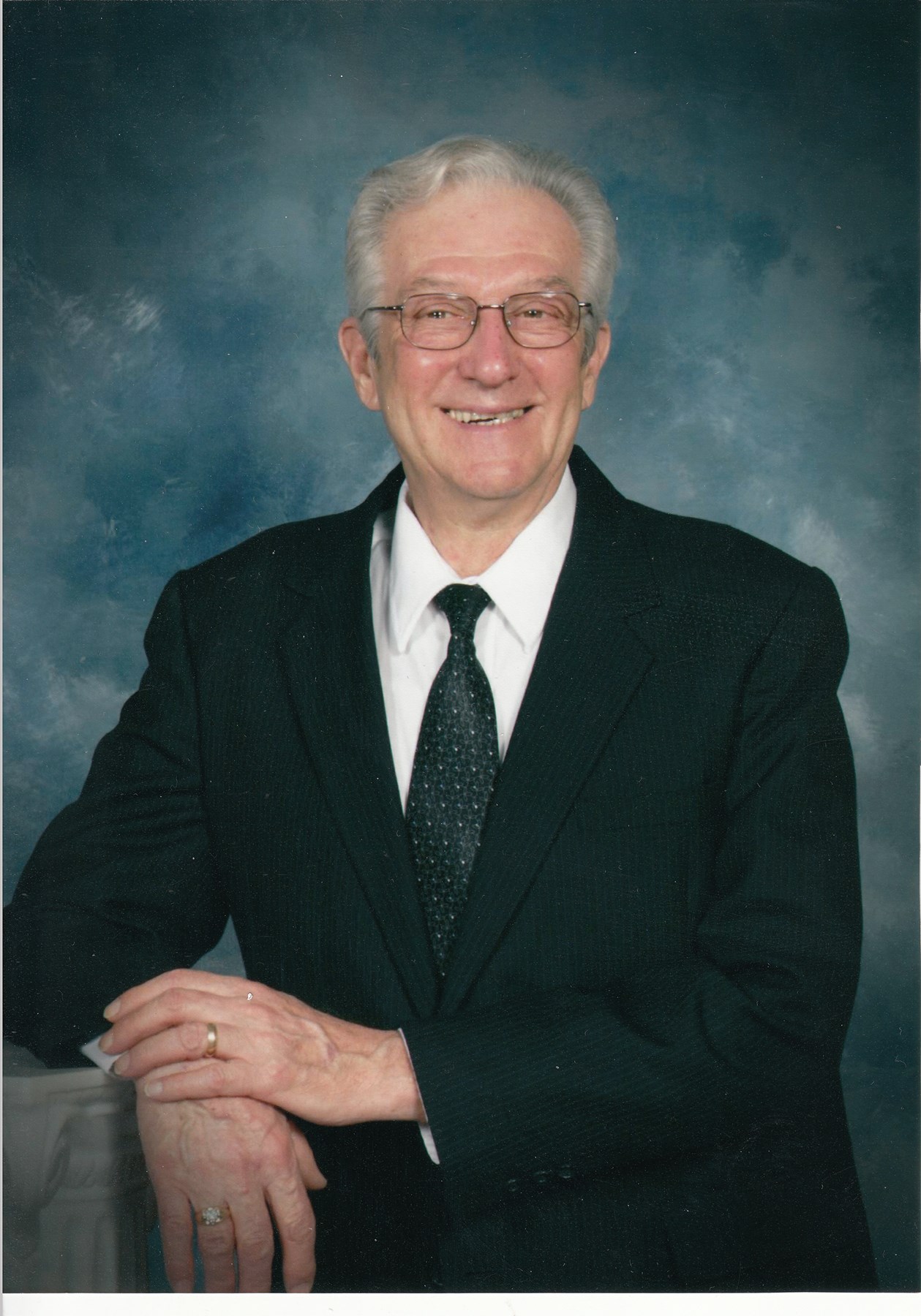 Obituary of Bluford "Bob" Howard Garrett