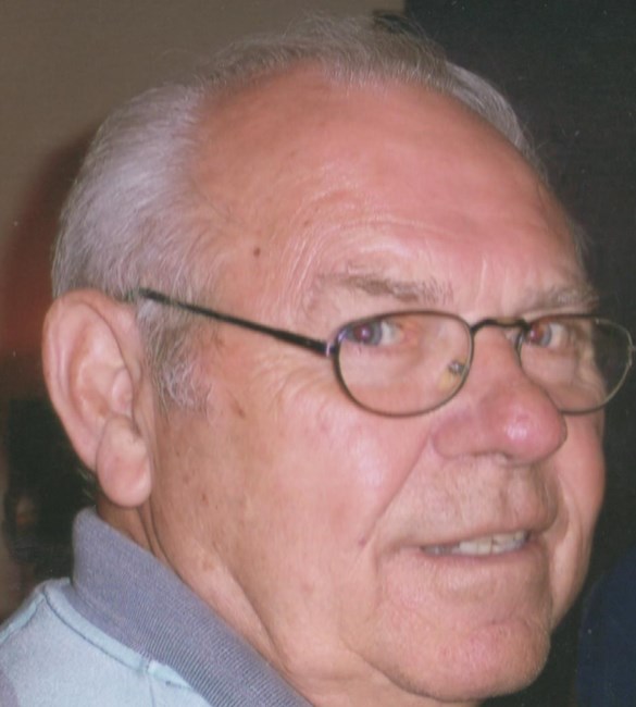 Obituario de Mr. Leon Earl Hendrickson