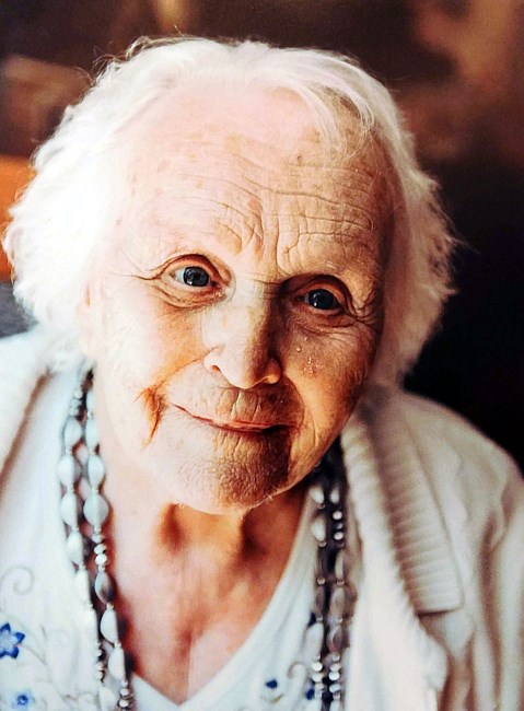 Obituary of Dora Laanstra