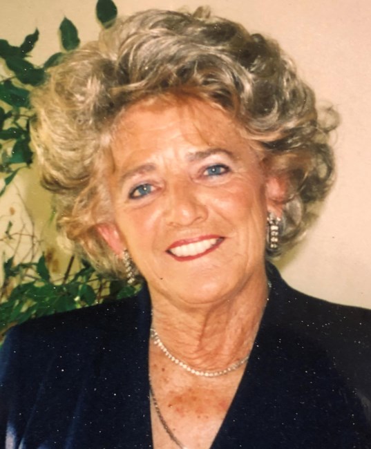 Obituary of Elaine Mable Case