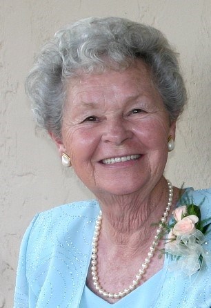 Obituary of Eileen Mary McDowell
