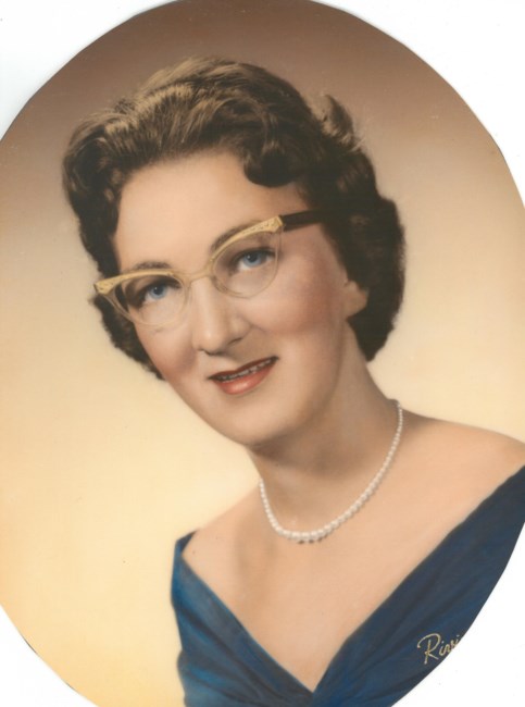 Obituary of Margaret Muriel MacNeil