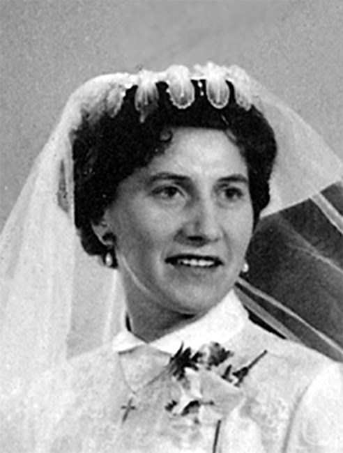 Obituary of Paulina Cornelia Van Leeuwen