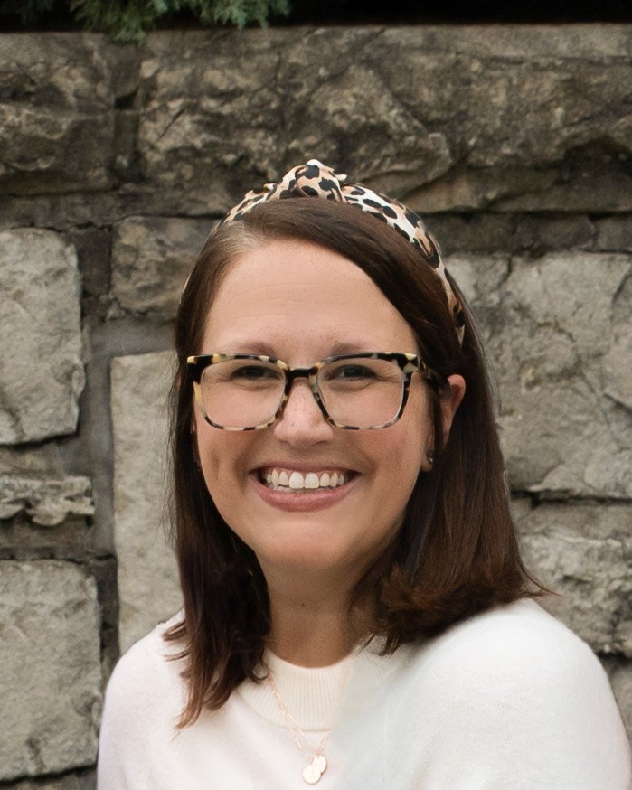 Obituary of Moira Kathleen Aaron-Castillo