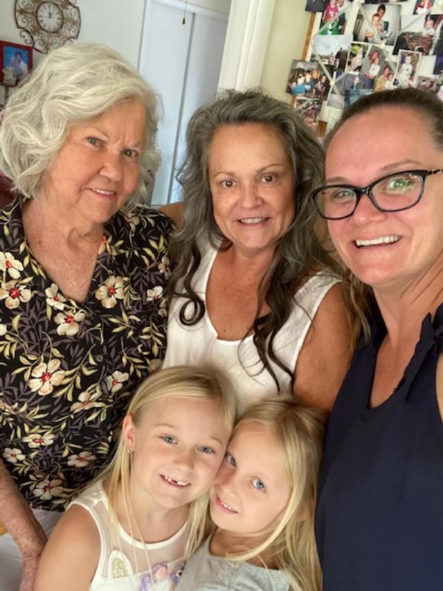 Obituary of Peggy Mullins