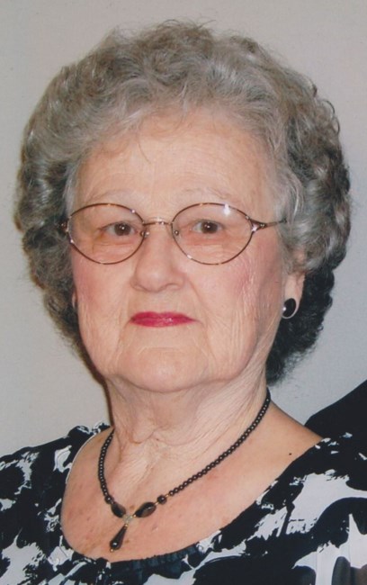 Obituary of Beverly DeBuys Murray