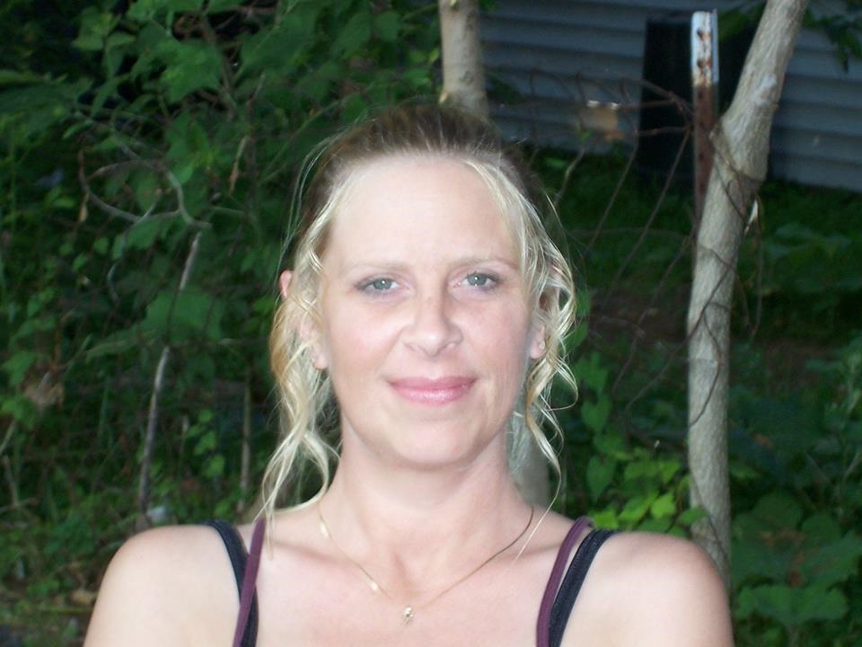 Obituary of Michelle Marie Huntington