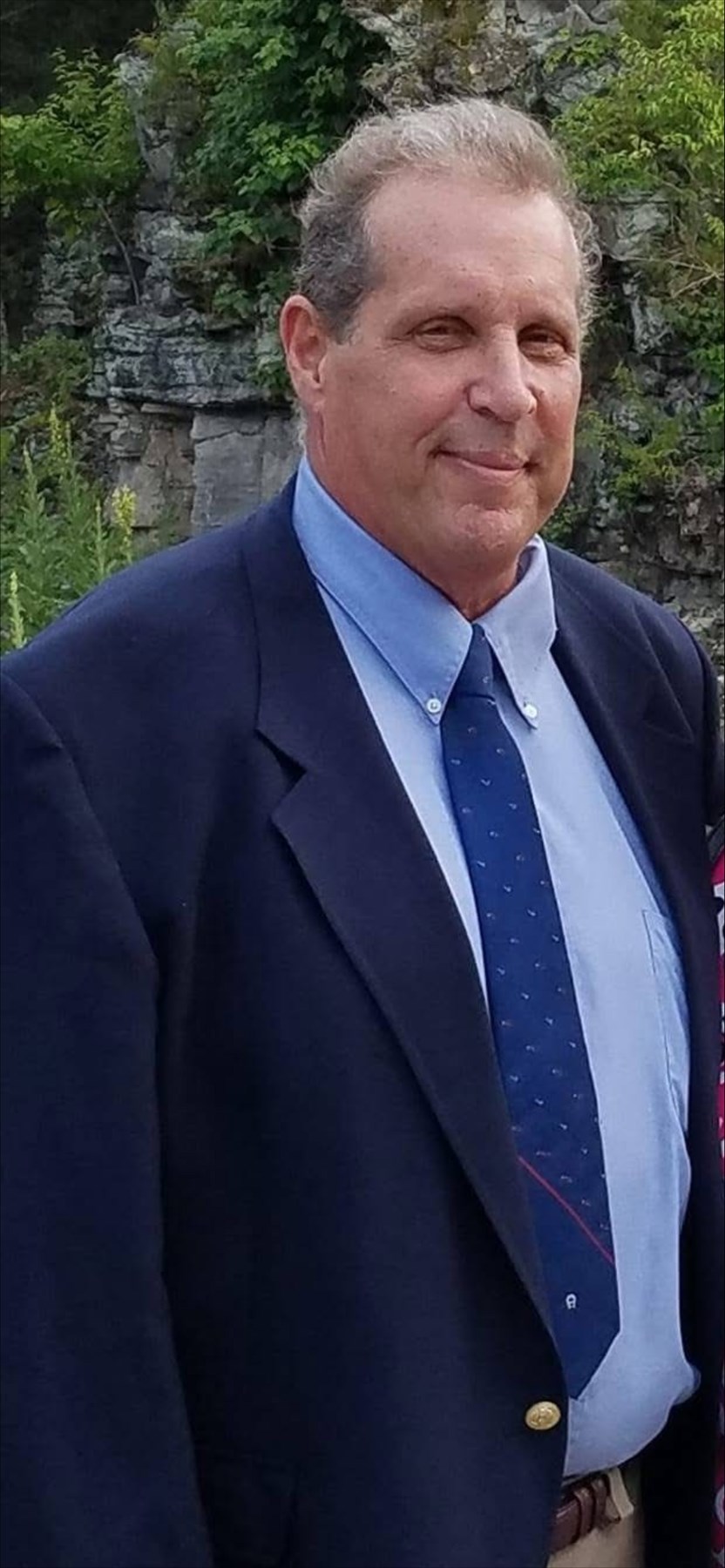 Obituary of John W Hampton Jr.