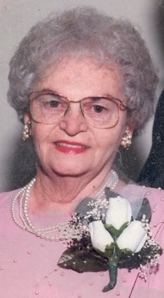 Obituary of Suzanne Hall
