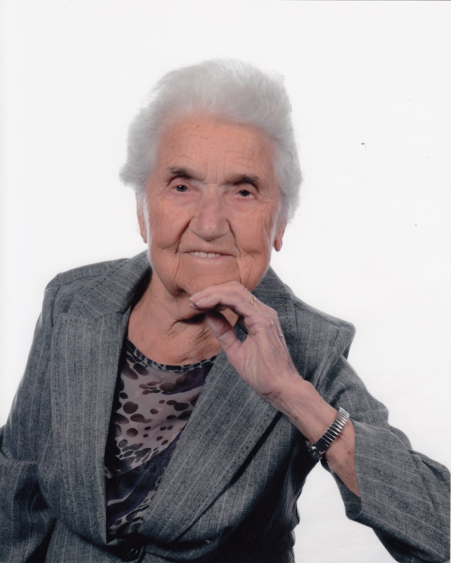 Obituary of Doris R Donesky