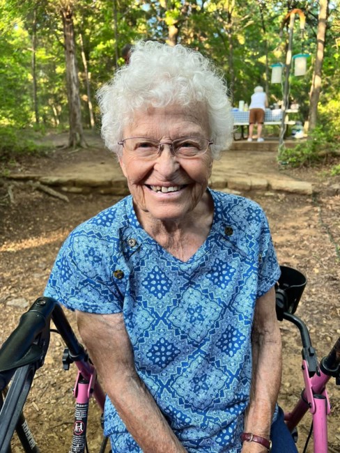 Obituary of Mary Ladine Hope