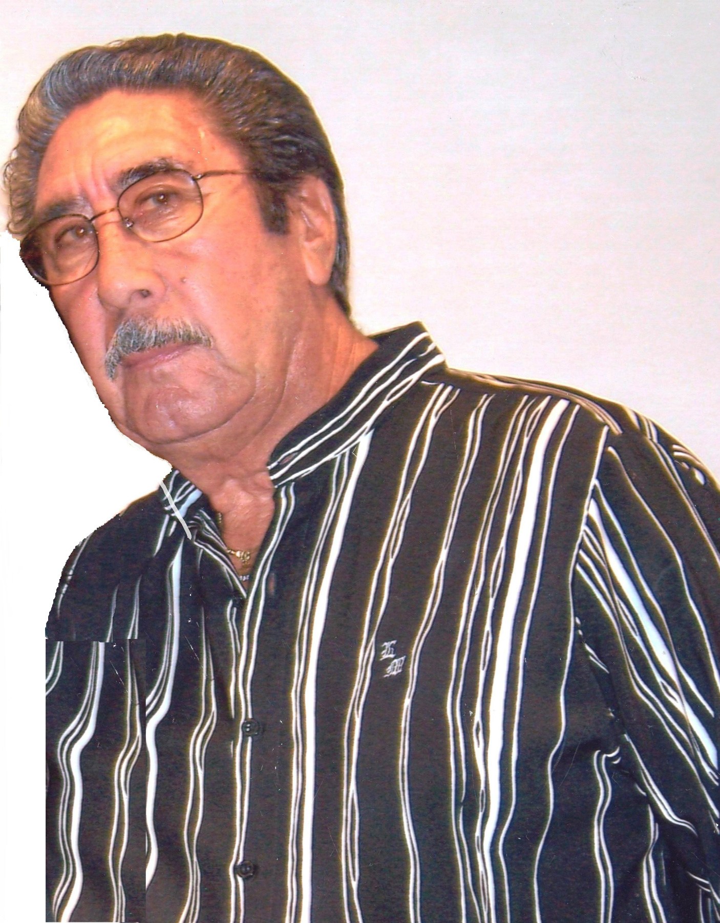 Obituary of Leonardo Marquez