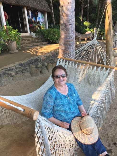 Obituary of Elisa Davila De Martinez