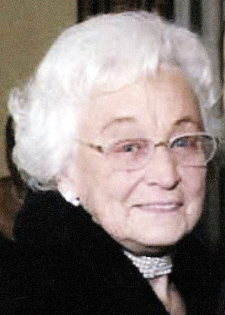 Obituary of Margaret McLaughlin Young