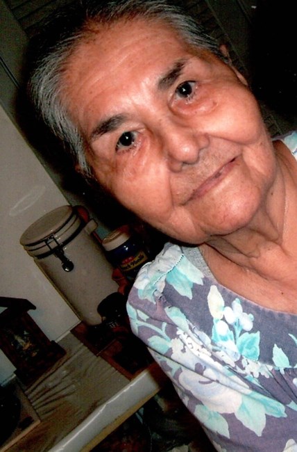 Obituario de Consuelo "Chelo" R. Marin