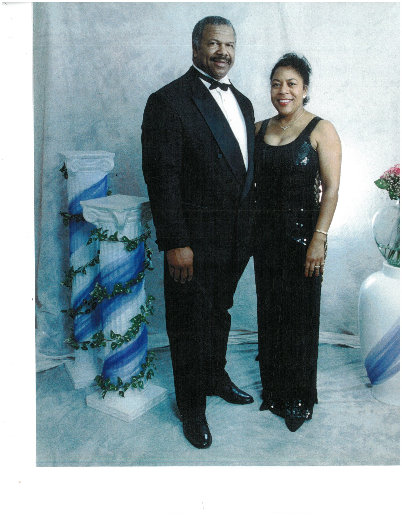 dwight staten henderson