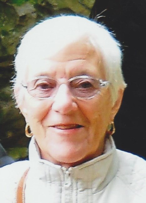 Obituary of Josephine Roussos
