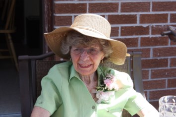 Obituary of Mrs. Gwendoline Mary Lyon