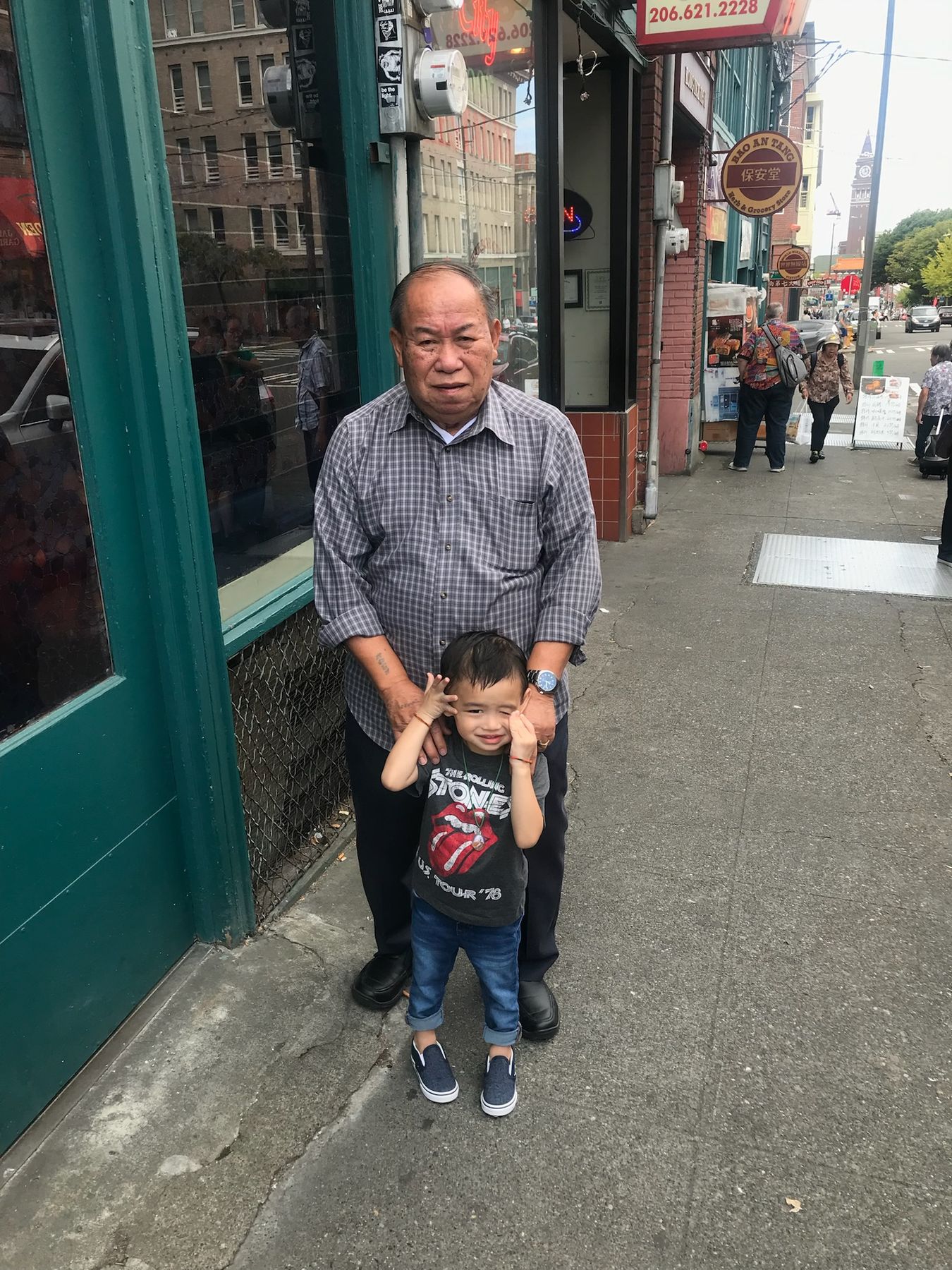 Obituary of Kayonh Xaylavong