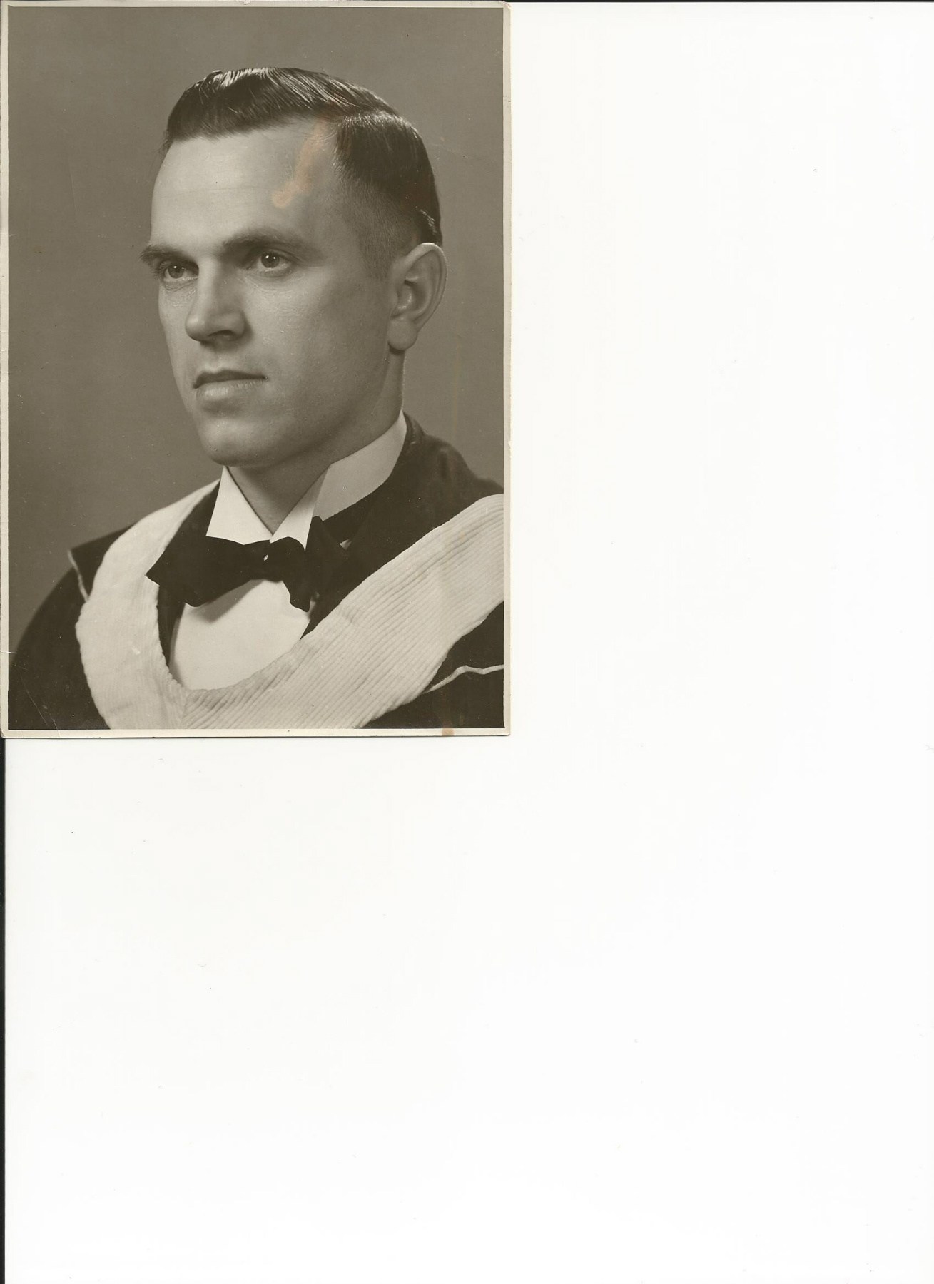 Obituary of Francis "Frank" A. Houlihan