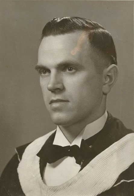 Obituary of Francis "Frank" A. Houlihan