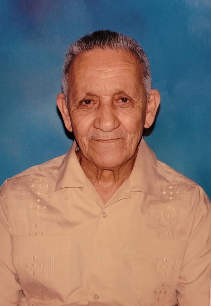 Obituario de Juan Ramon Molina