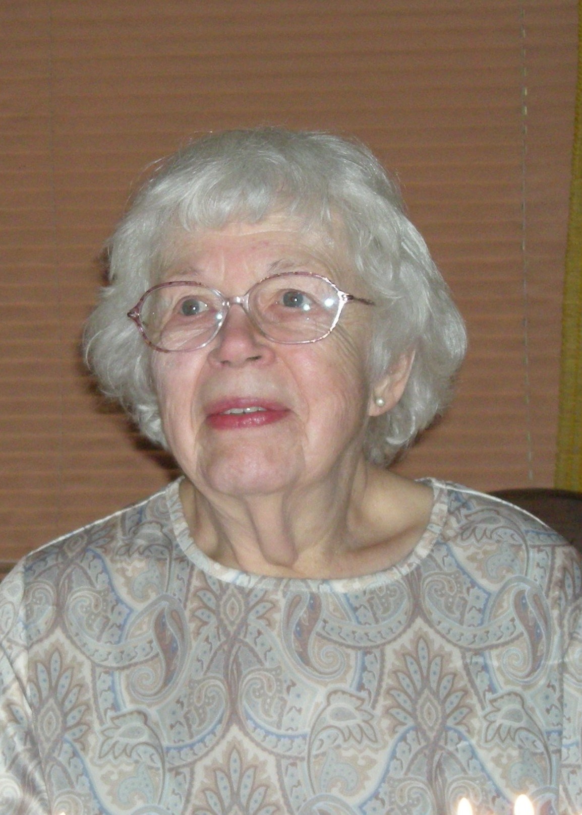 Evelyn Schroeder Obituary - Crystal Lake, IL