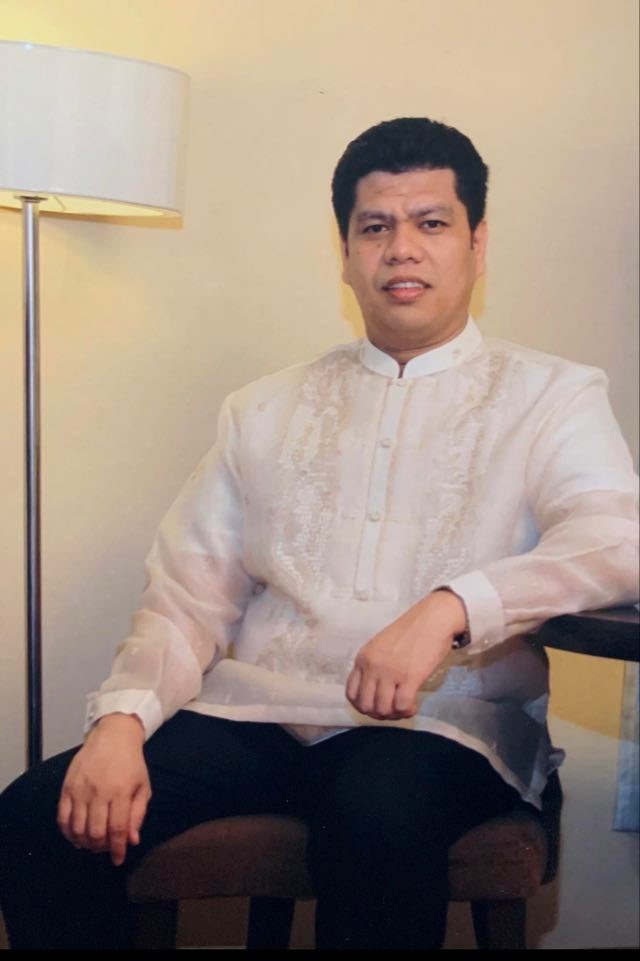 Obituary of Alberto Oliver Besana III