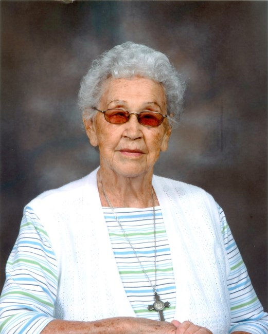 Obituary of Elsa Marina Mora