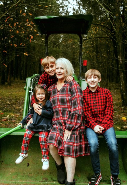 Obituary of Martha Elaine McNaron