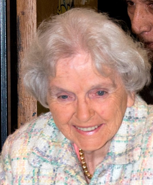 Obituary of Ramona Lou Veid