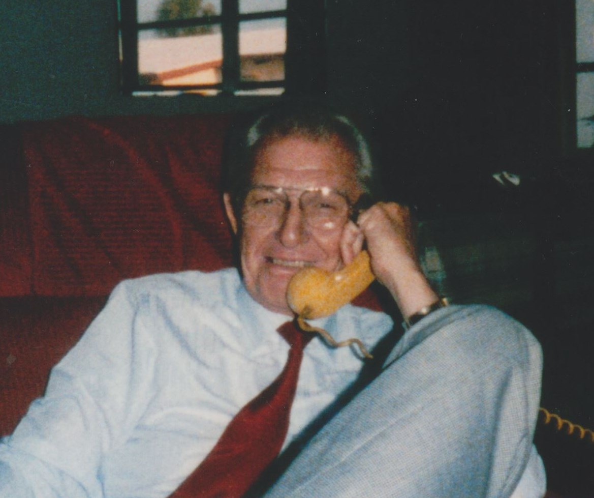 Obituary of Eino Hill