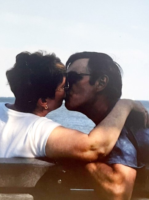 Obituary of Suzanne Claudette Harlow