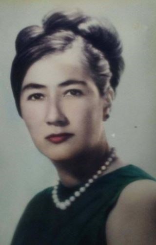 Obituario de Angela Leonor Flores