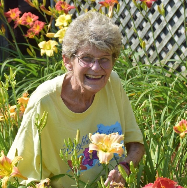 Obituary of Brenda Gail Macy